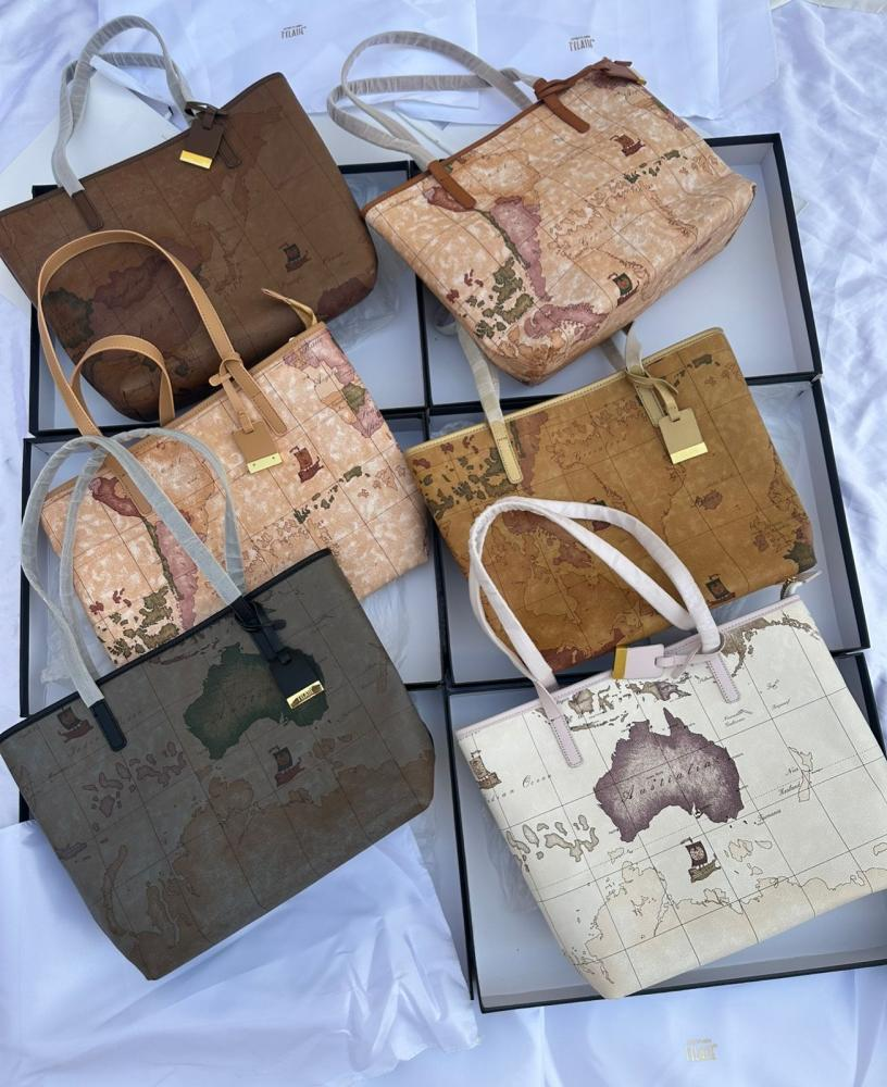 حقيبة ألفيرو مارتيني توت