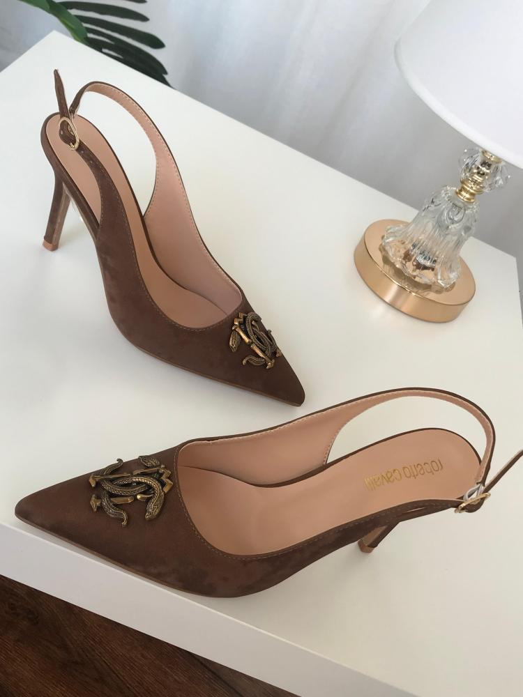 كعب روبرتو كافالي