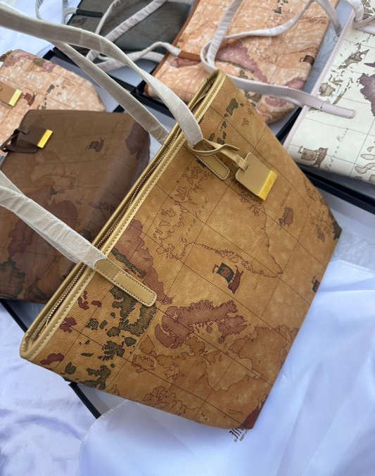 حقيبة ألفيرو مارتيني توت